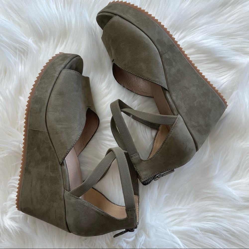 Eileen Fischer Wylee Platform Wedge Sandals - Picture 2 of 8